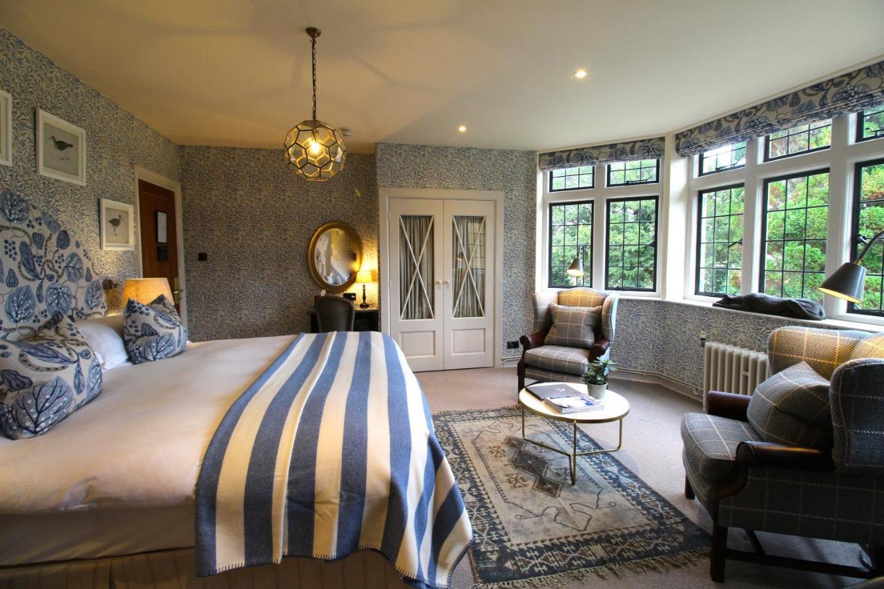 The Hare & Hounds Hotel Tetbury Eksteriør bilde